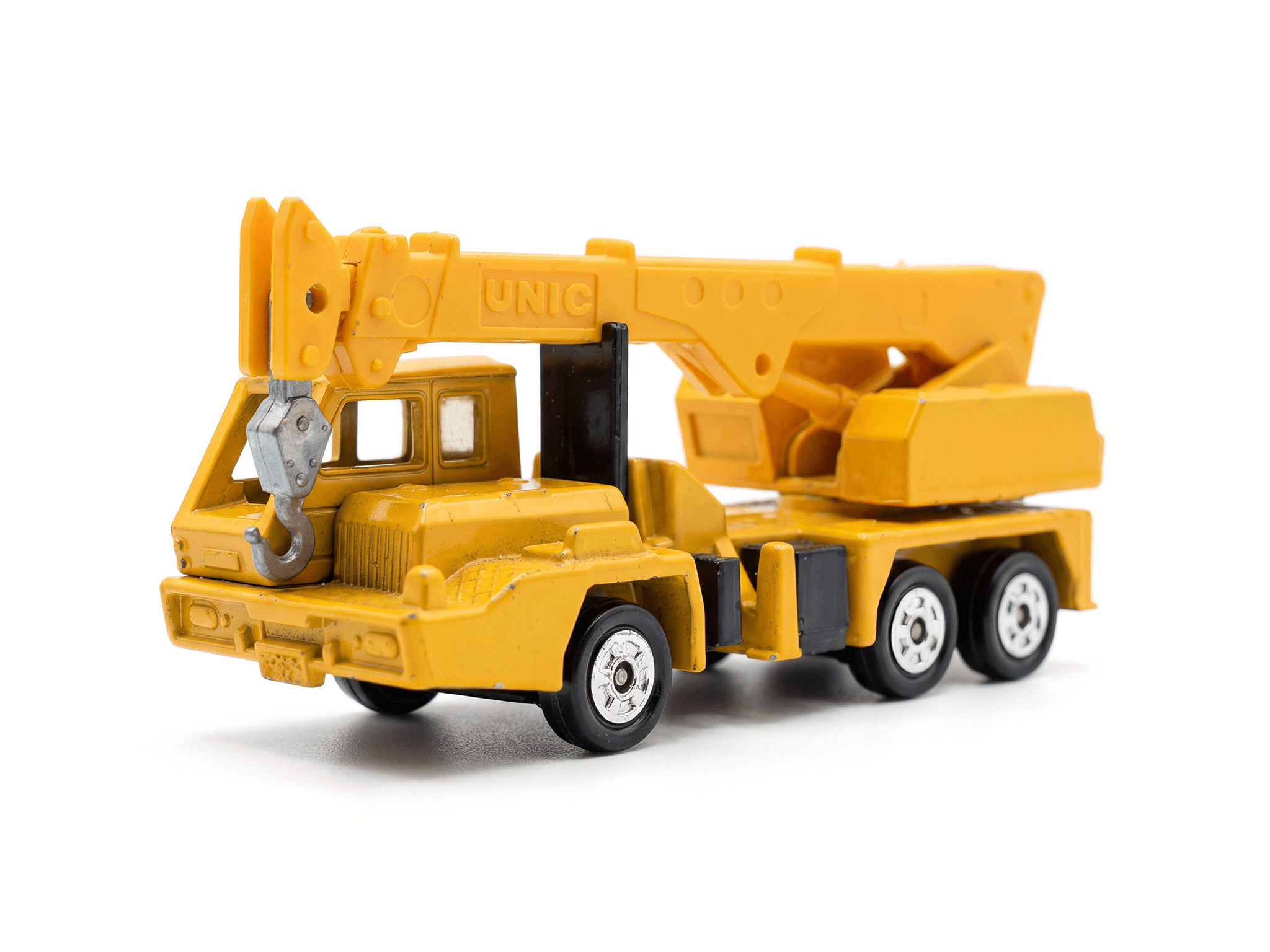 UD Unic Truck Crane