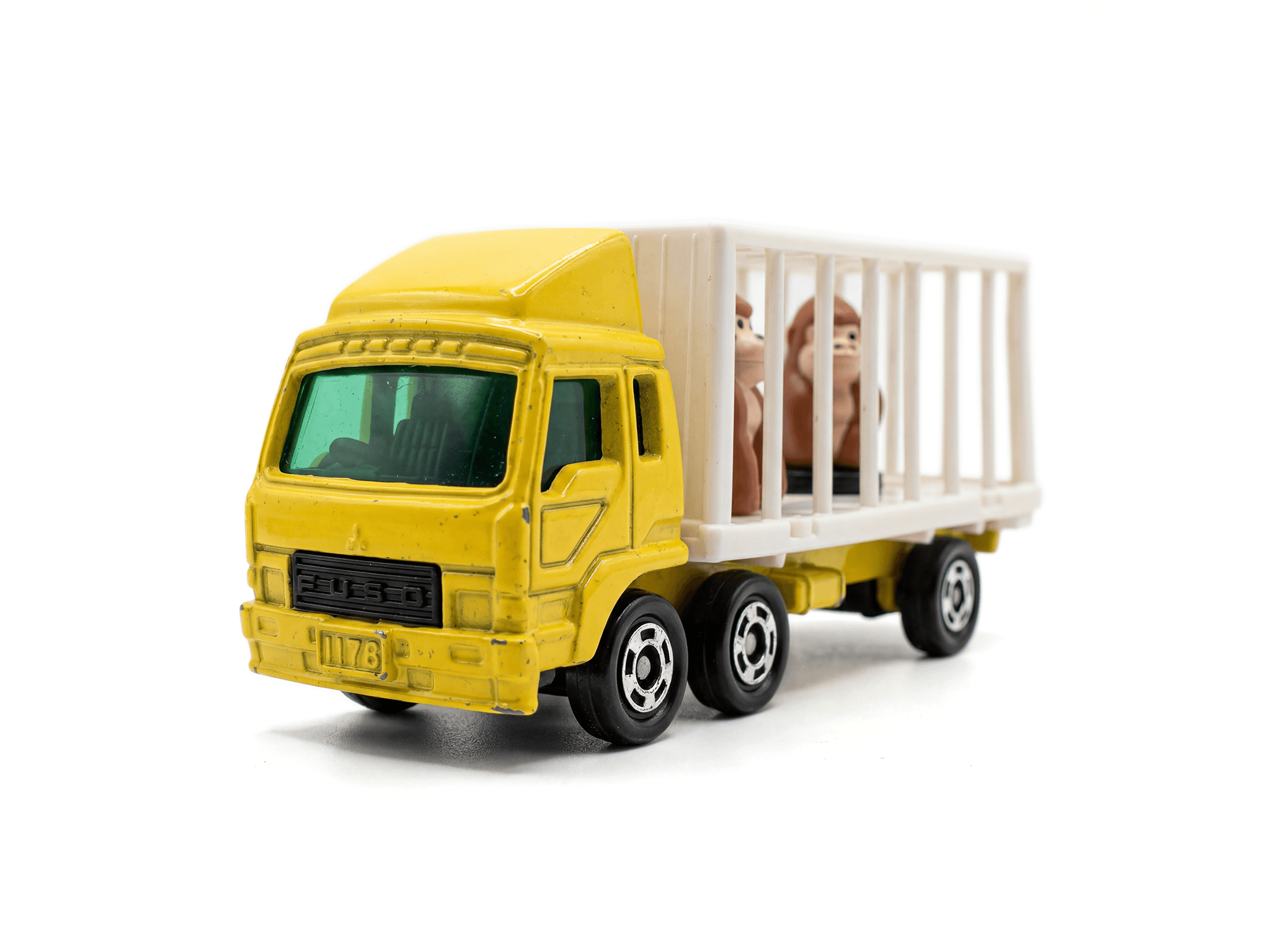 Mitsubishi Fuso Animal Carrier