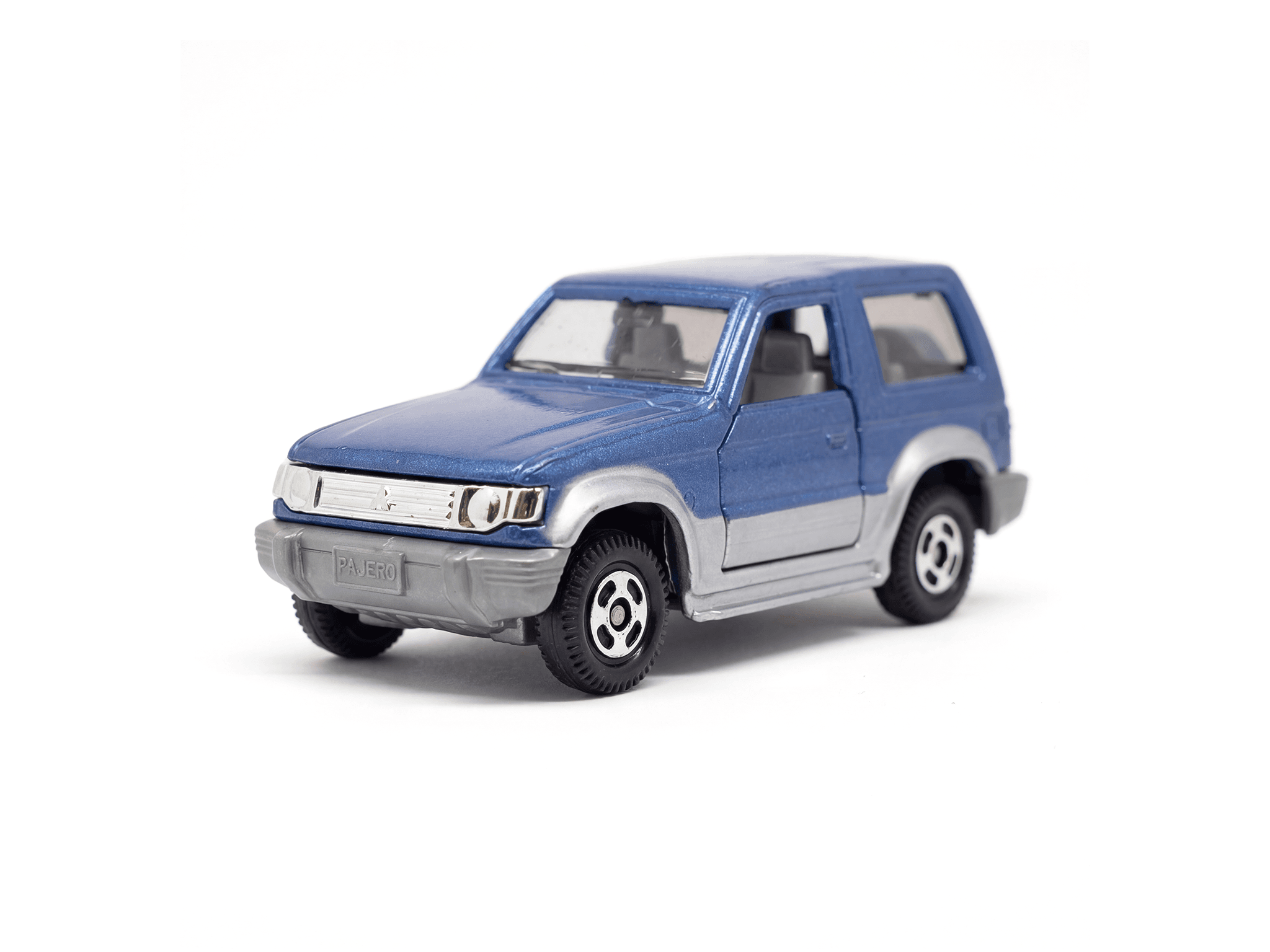 Mitsubishi Pajero Metal Top