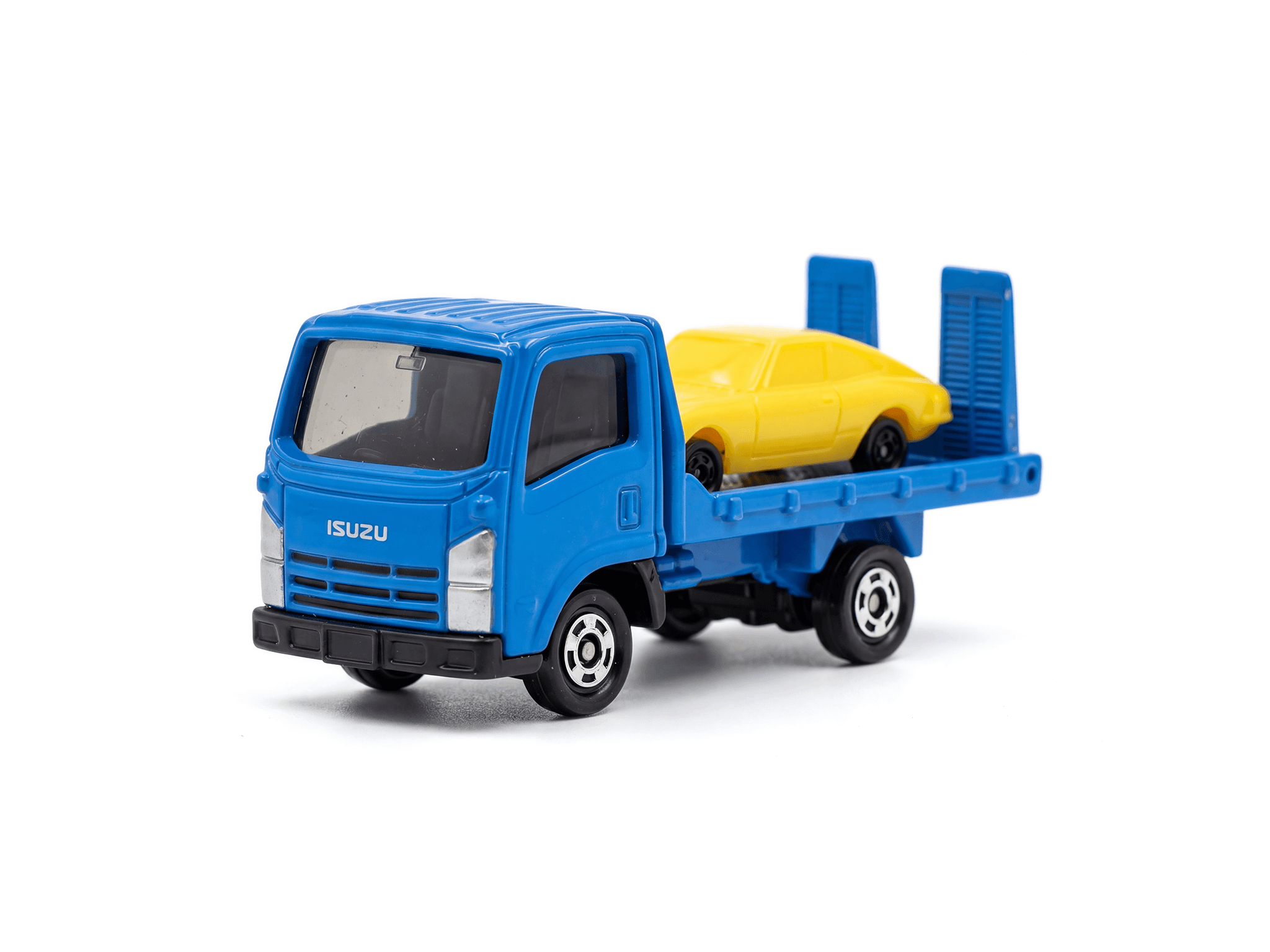 Isuzu Elf Vehicle Transporter