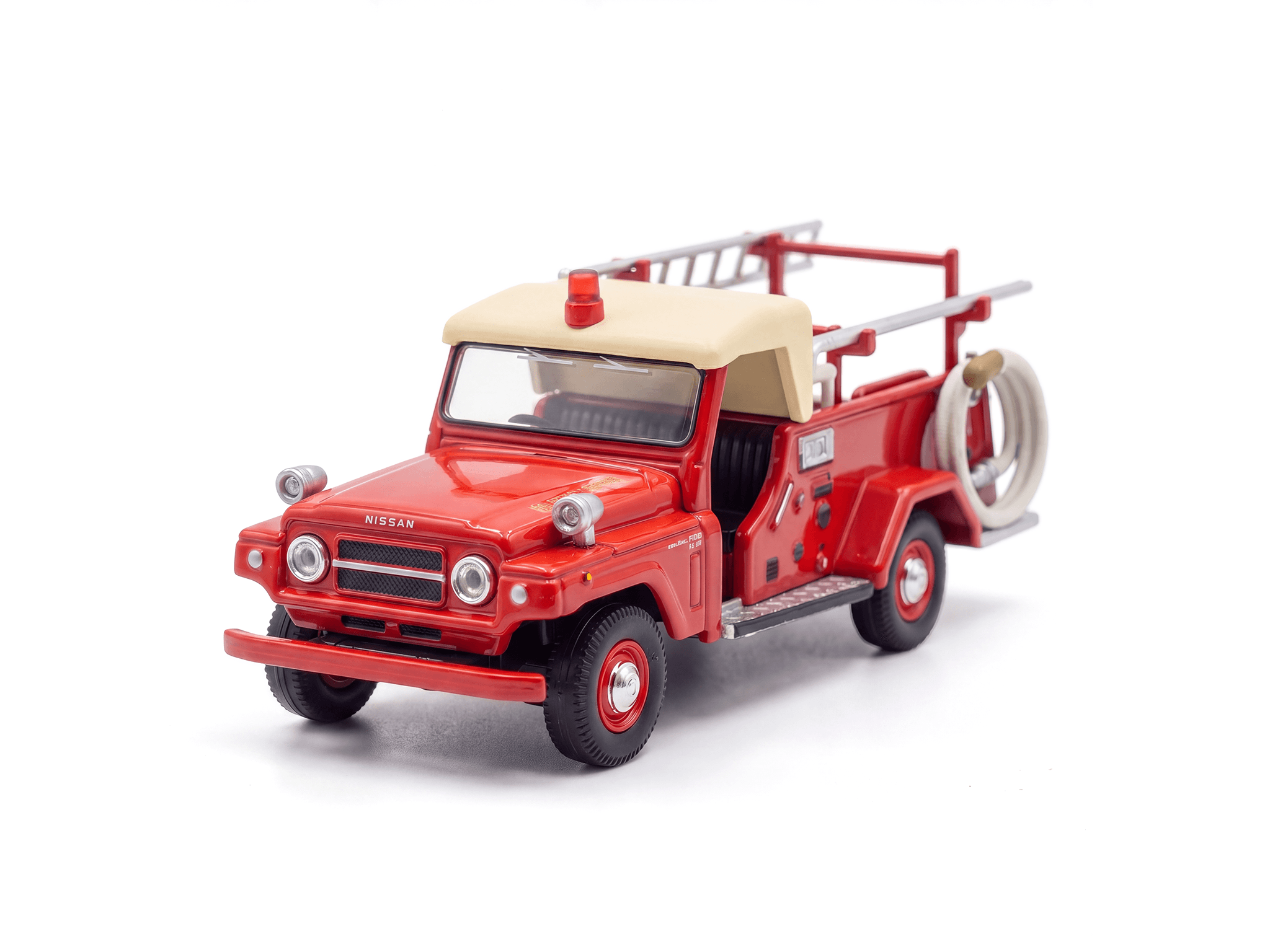 Nissan Patrol Pump Fire Truck (with Figure)