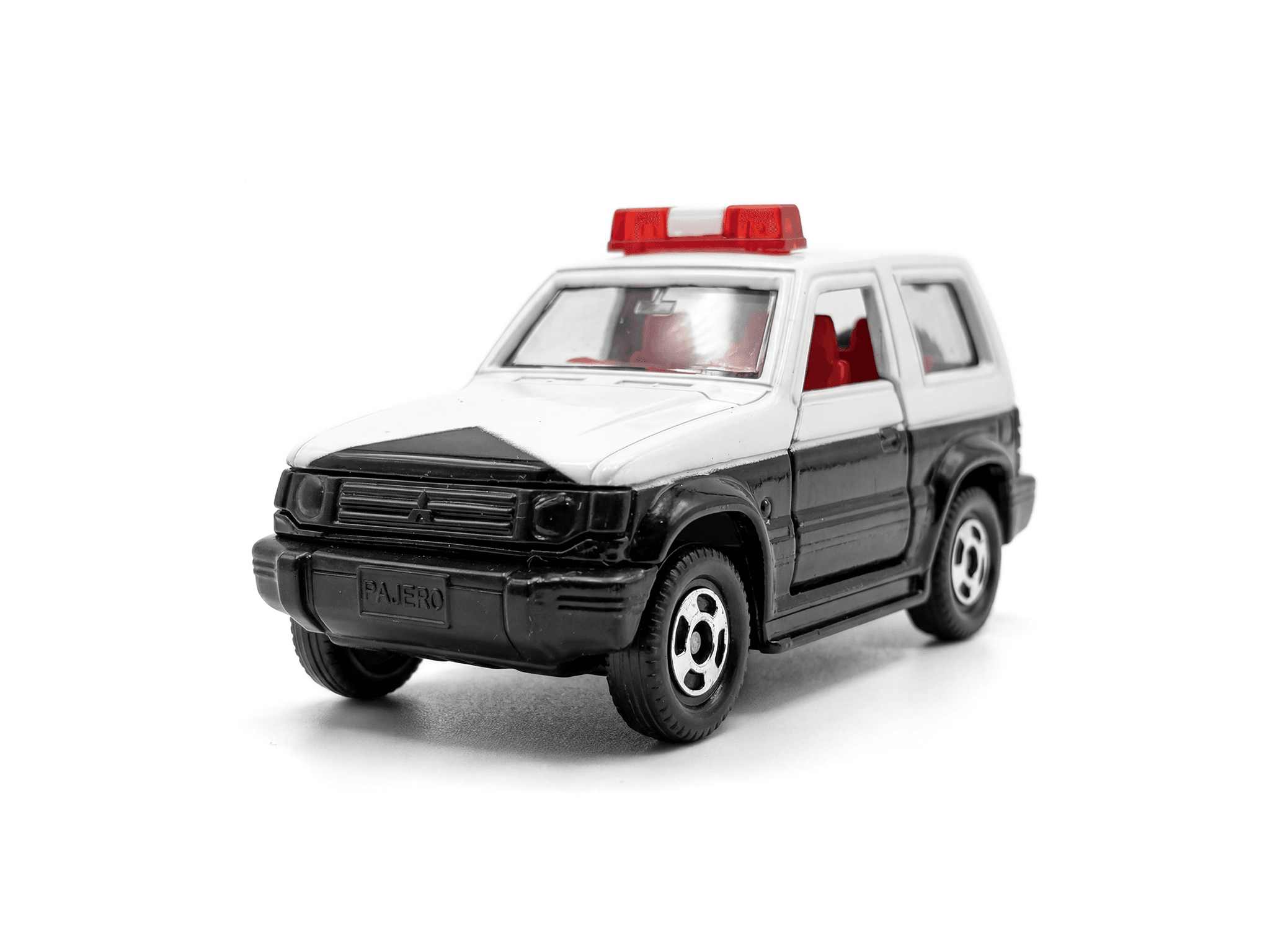 Mitsubishi Pajero Patrol Car