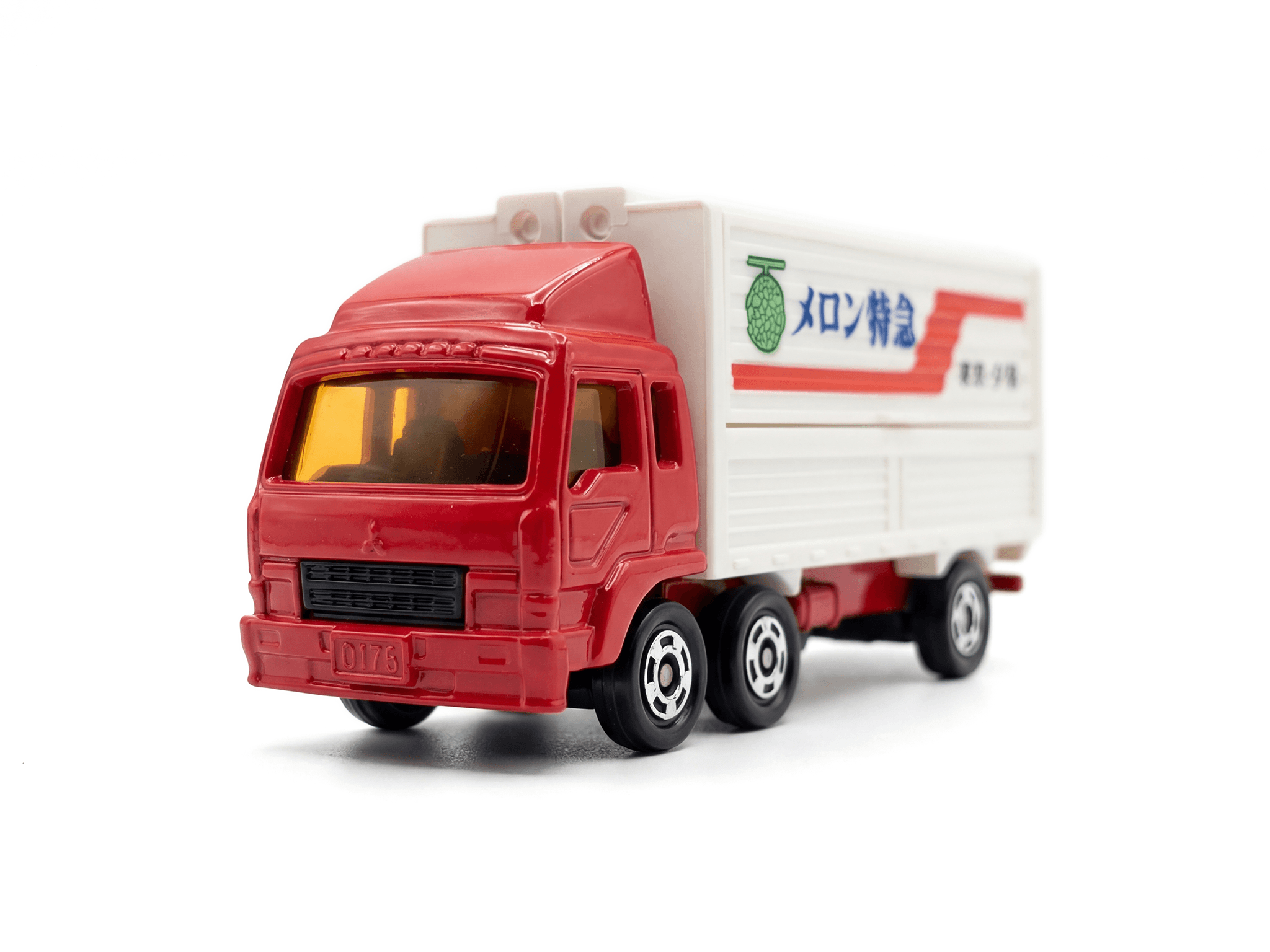 Mitsubishi Fuso Wing Body Truck