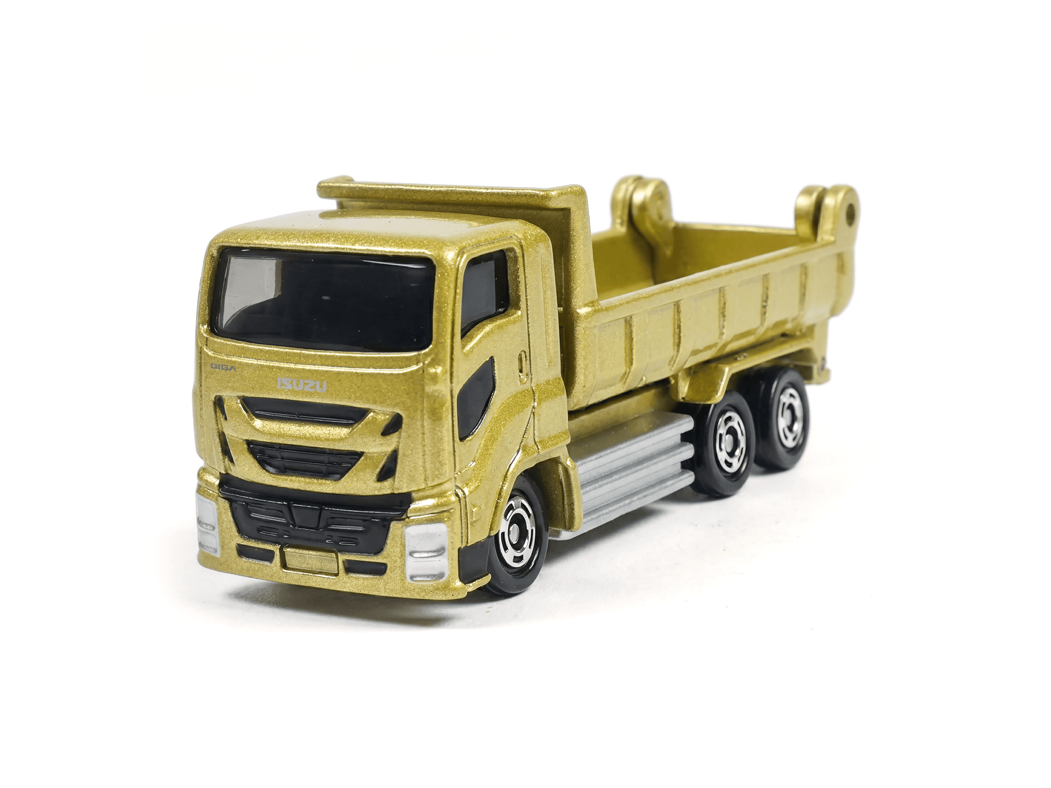 Isuzu Giga Dump Truck