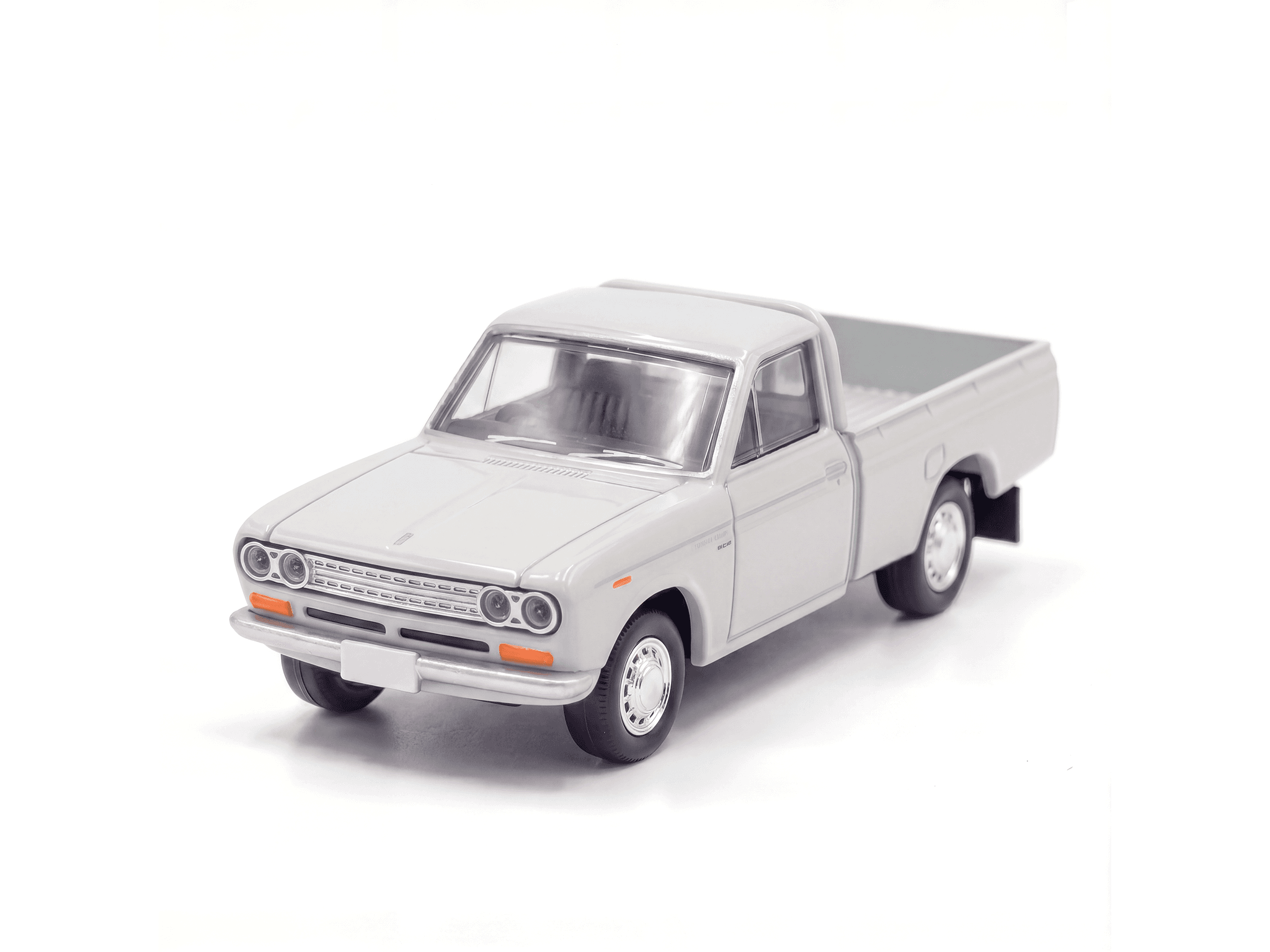 Datsun Truck 1300 Deluxe with Figures