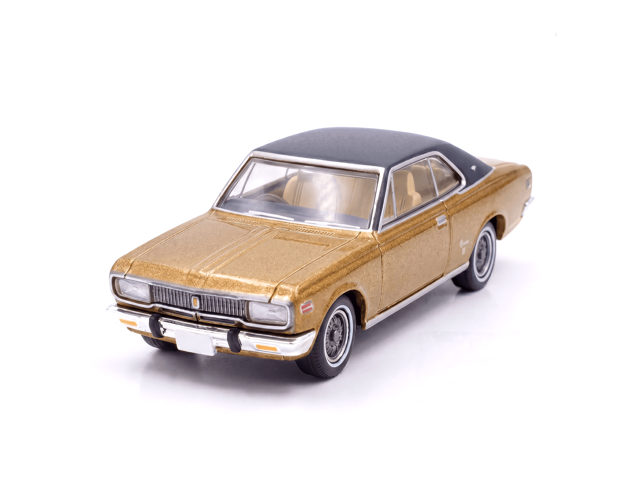 Toyopet Crown Hardtop Super Deluxe (70)