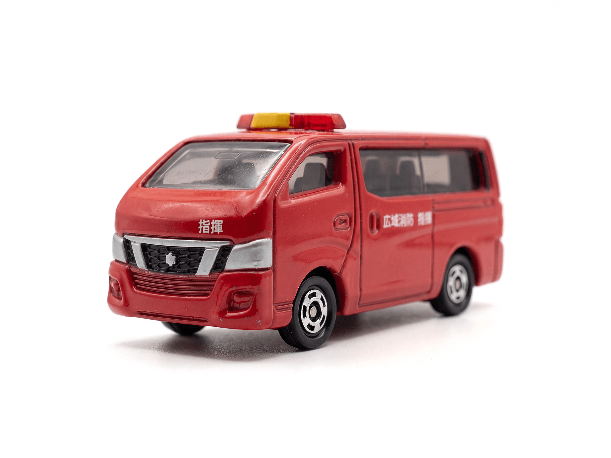 Nissan NV350 Caravan Fire Chief Car