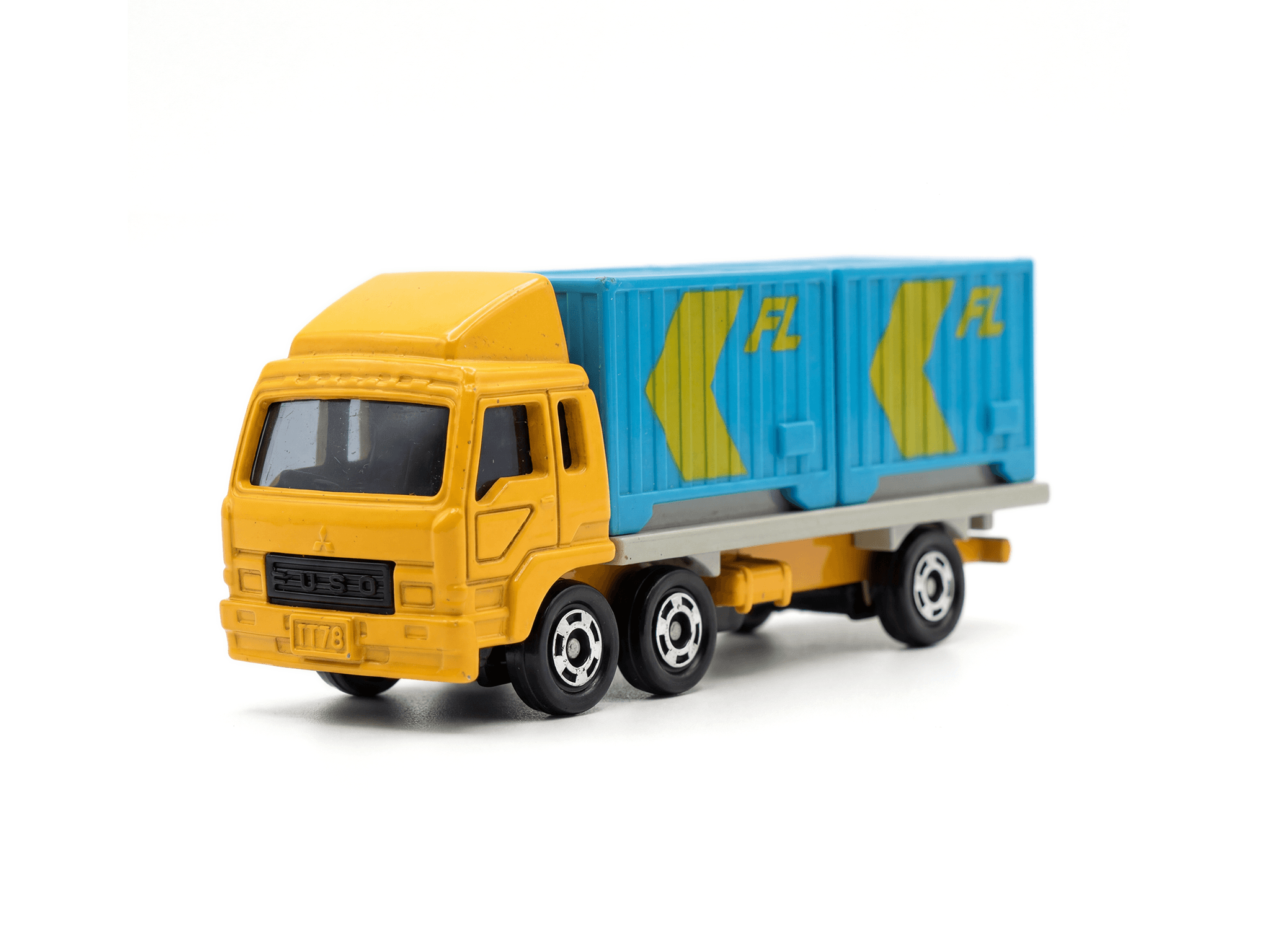 Mitsubishi Fuso Container Truck