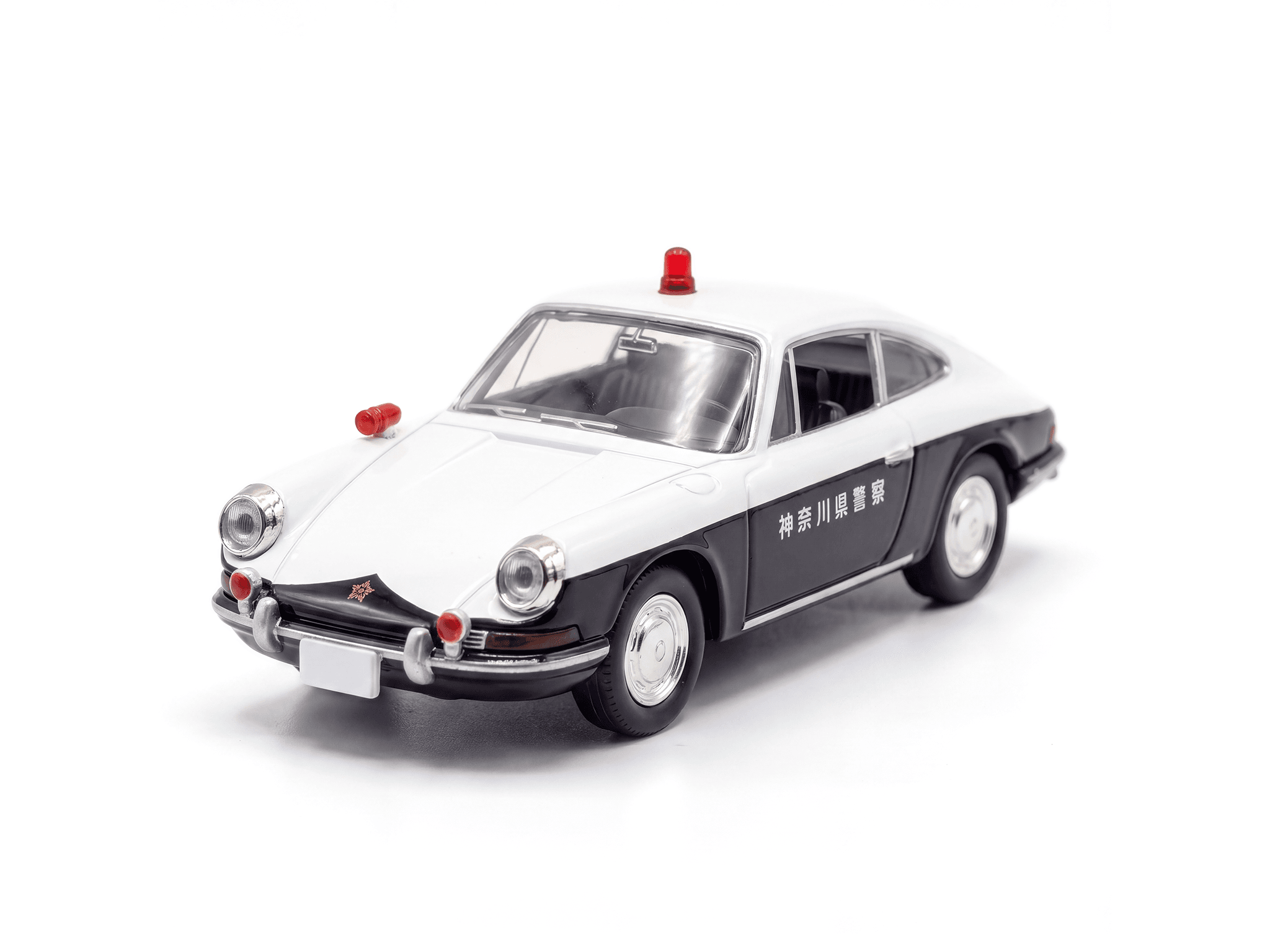 Porsche 912 (1968) Patrol Car (Kanagawa Prefecture)