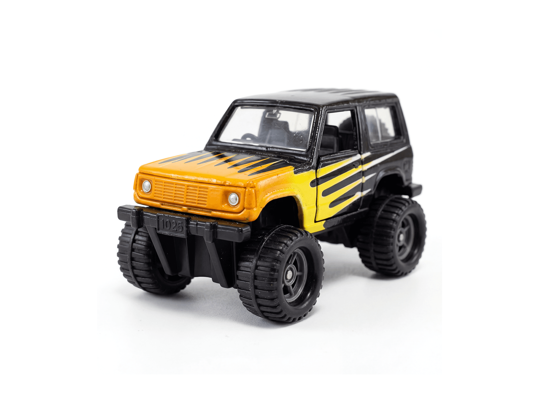 Mitsubishi Pajero Big Foot